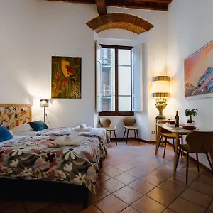 florence-old-town-davids-flat.it-tuscanyhotel.com/
